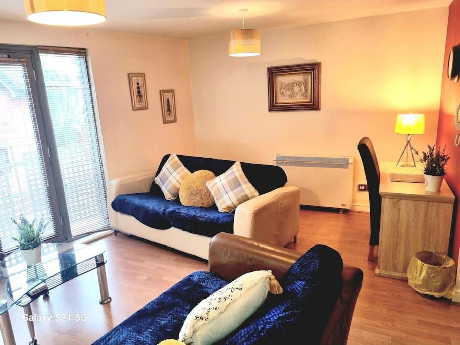 Spacious Duplex 2 Bed Apartment Central Location By Canal - Chester Uk ภายนอก รูปภาพ